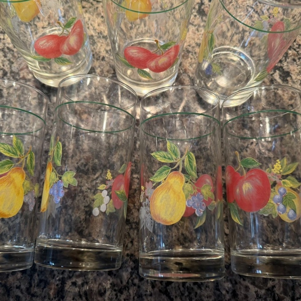 Fruit Patterned 7 Glass Cup Set - Picture 4 of 4